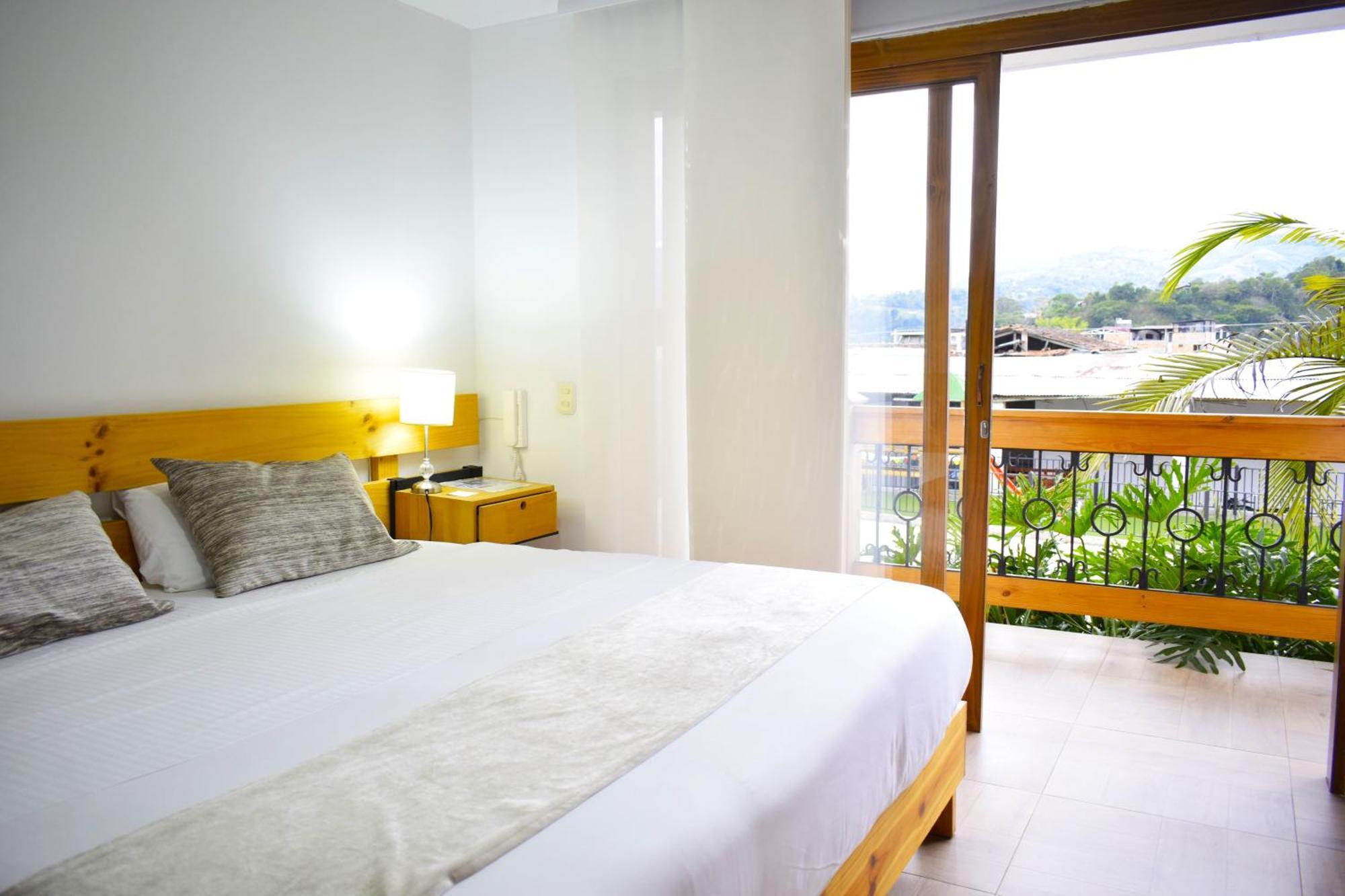 Hotel Gran Plaza San Agustin Exterior foto